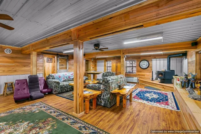 $1,275,000 | 21959 Hwy 80 Hickory Ms 39332, Hickory, MS 39332