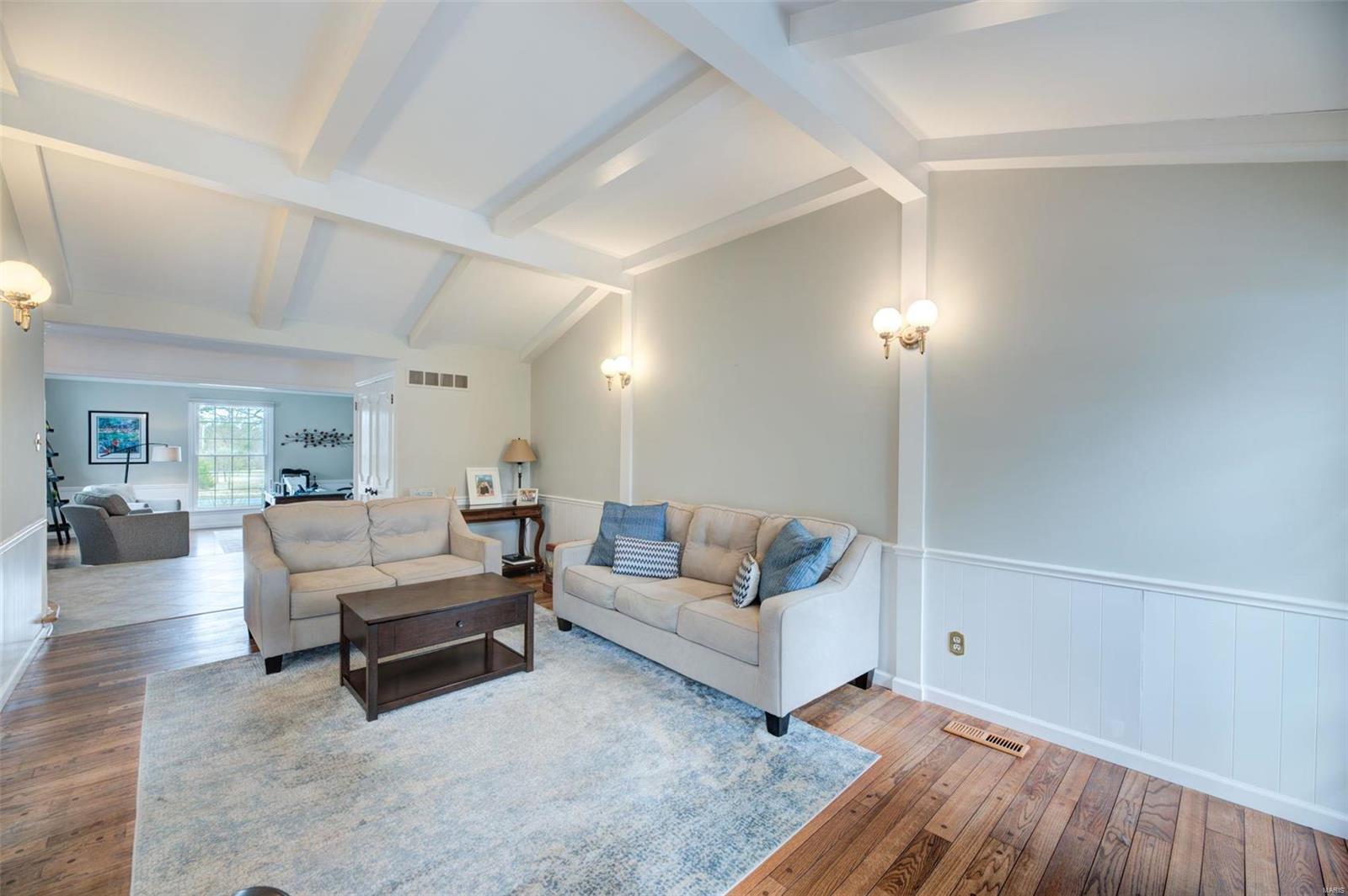 770 North Mason Road St. Louis, MO 63141 - Photo 7 of 22 Gallery Image 7