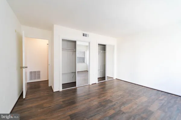 $1,750 | 37 Canterbury Square, Unit 302, Alexandria, VA 22304