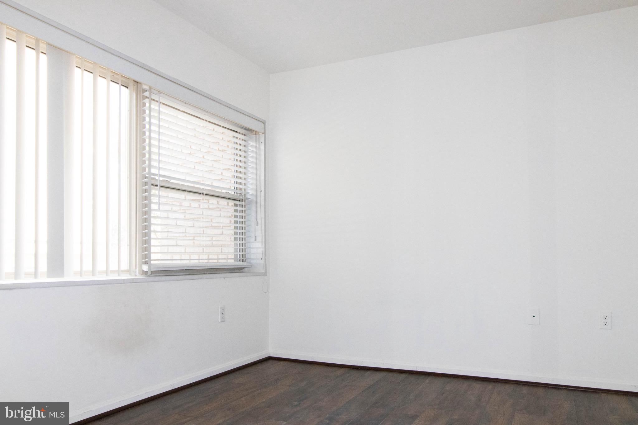 37 Canterbury Square, Unit 302 Alexandria, VA 22304 - Photo 17 of 22