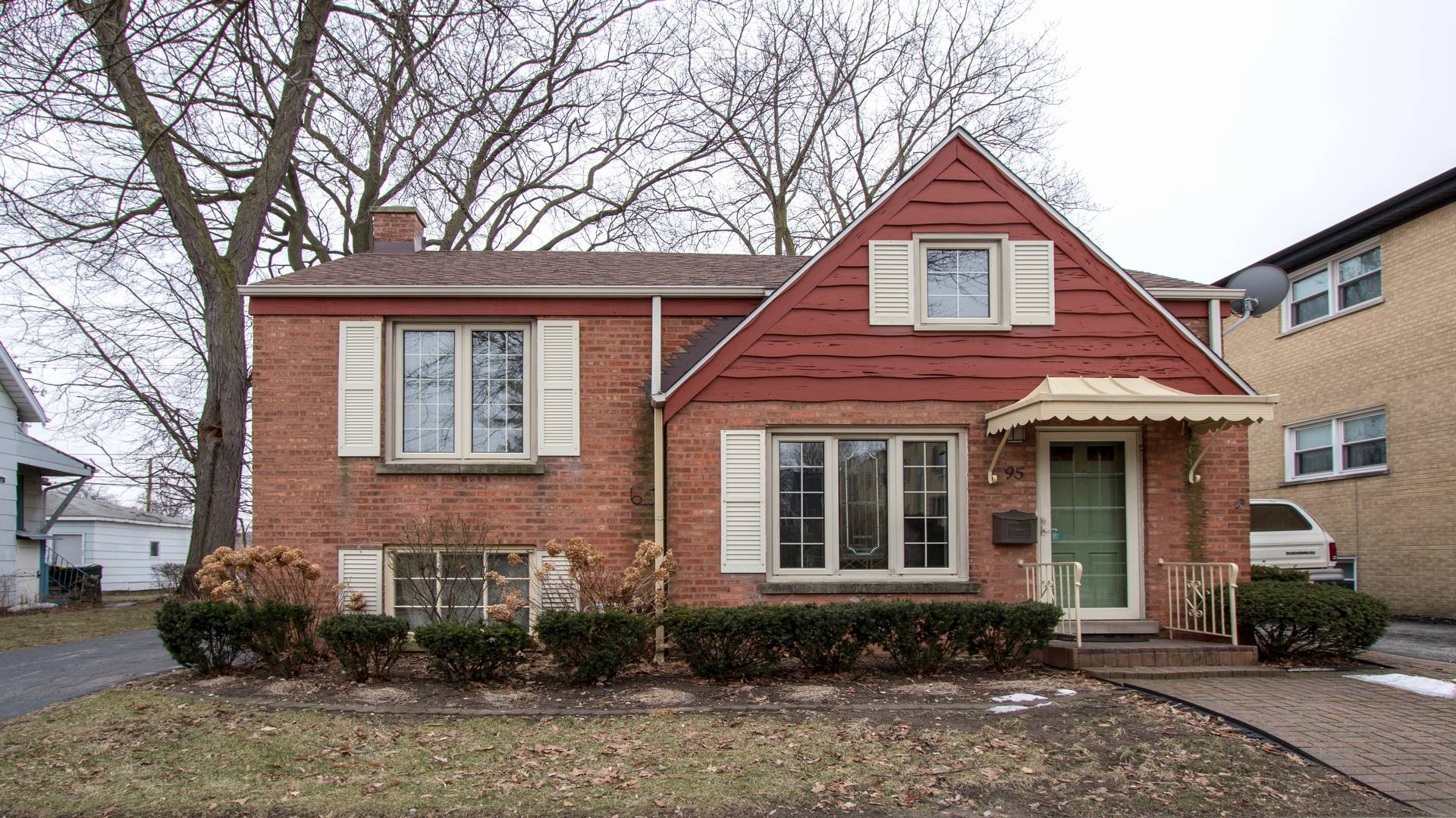 95 East Burlington Street Riverside, IL 60546 - Photo 1 of 21