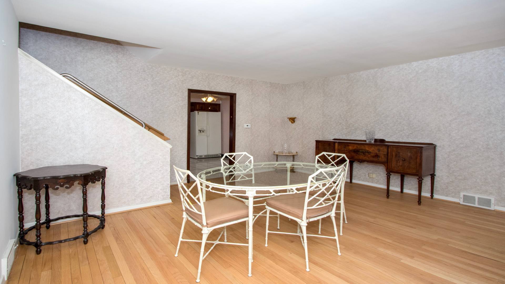 95 East Burlington Street Riverside, IL 60546 - Photo 11 of 21