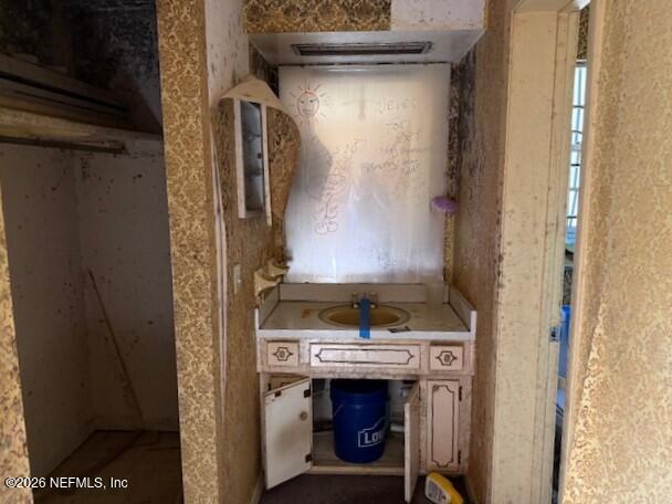 8002 Lenox Avenue Jacksonville, FL 32221 - Photo 18 of 20 a view of washer and dryer