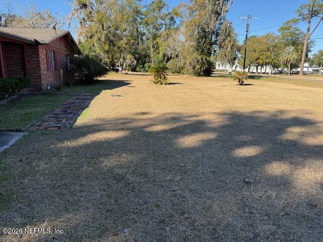 8002 Lenox Avenue Jacksonville, FL 32221 - Photo 4 of 20 a view of road with yard