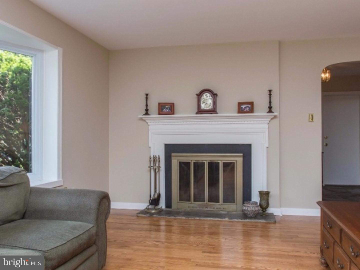 494 Collins Drive Springfield, PA 19064 - Photo 6 of 25 Gallery Image 6