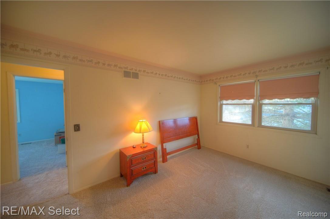 6304 Yorkshire North Riding Road Flint, MI 48532 - Photo 25 of 32 6304 Yorkshire 27.jpg