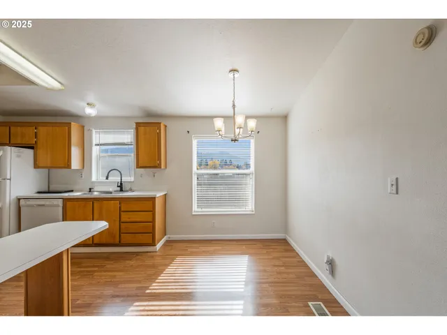 $255,000 | 308 Northwest Civil Bend Avenue, Winston, OR 97496