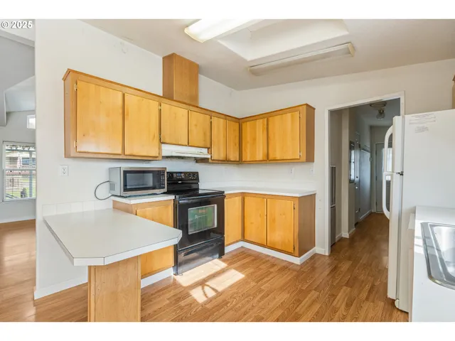 $255,000 | 308 Northwest Civil Bend Avenue, Winston, OR 97496