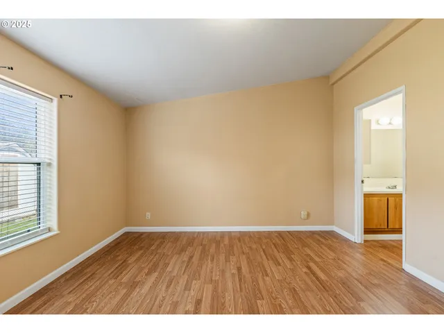 $255,000 | 308 Northwest Civil Bend Avenue, Winston, OR 97496