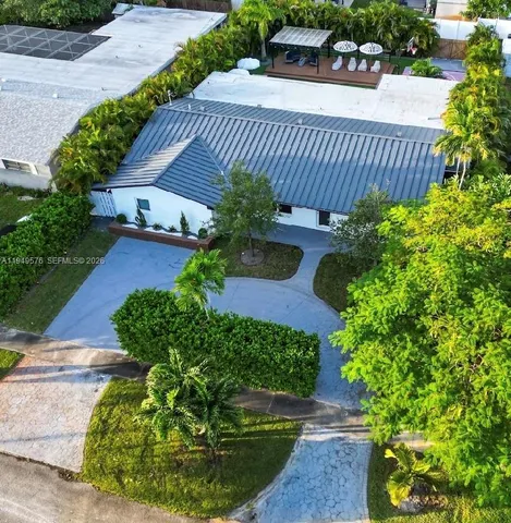 $1,199,000 | Hollywood Hills, Hollywood, FL 33021