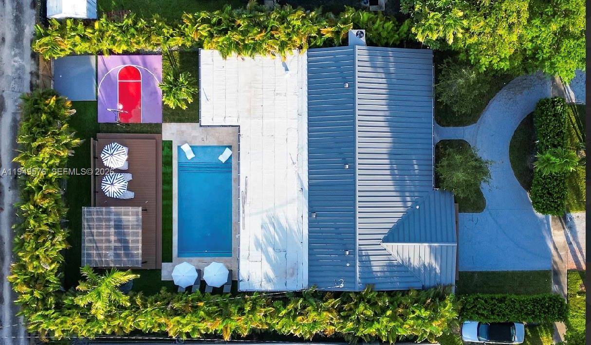 5111 Adams Street Hollywood, FL 33021 - Photo 65 of 66 a sign that is on the side of a building