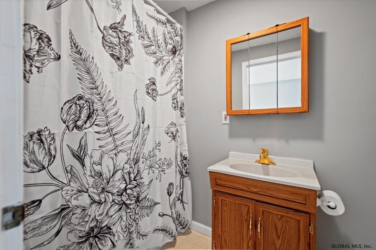 87 Krumkill Road Albany, NY 12208 - Photo 17 of 24 Photo 17