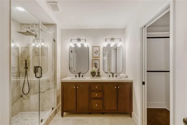 $899,000 | 95 Lake Top Court, Roswell, GA 30076