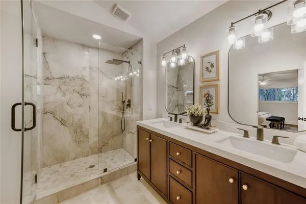 $899,000 | 95 Lake Top Court, Roswell, GA 30076