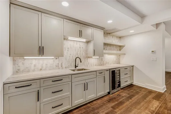 $899,000 | 95 Lake Top Court, Roswell, GA 30076