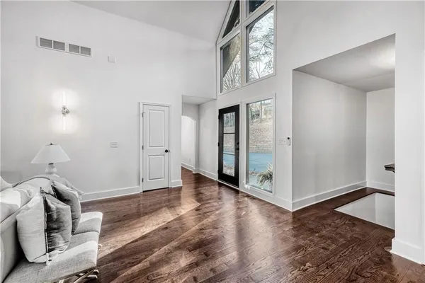 $899,000 | 95 Lake Top Court, Roswell, GA 30076