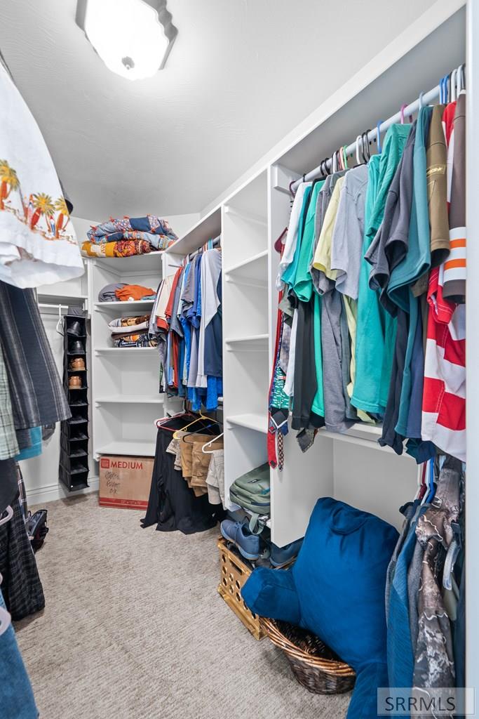 4631 Mountain Bend Drive Ammon, ID 83406 - Photo 18 of 44