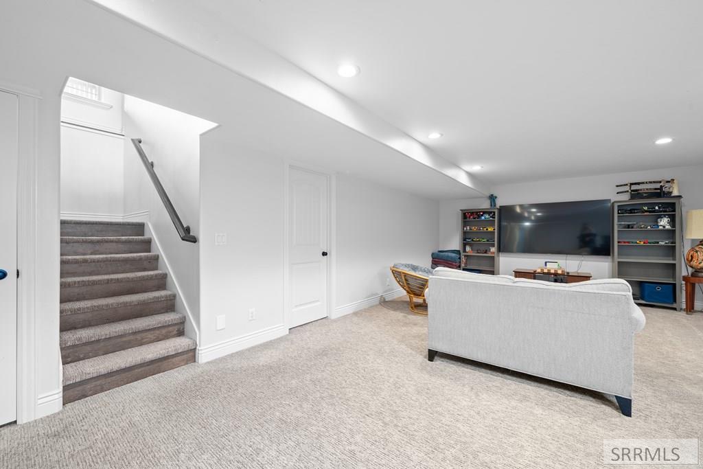 4631 Mountain Bend Drive Ammon, ID 83406 - Photo 24 of 44