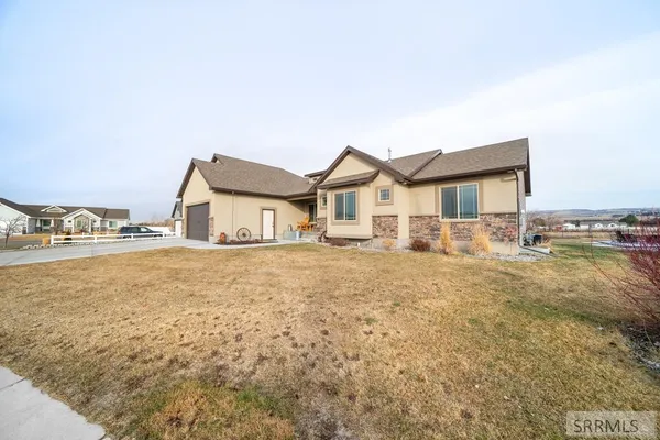 $575,000 | 4631 Mountain Bend Drive, Ammon, ID 83406