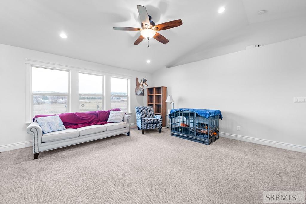 4631 Mountain Bend Drive Ammon, ID 83406 - Photo 7 of 44