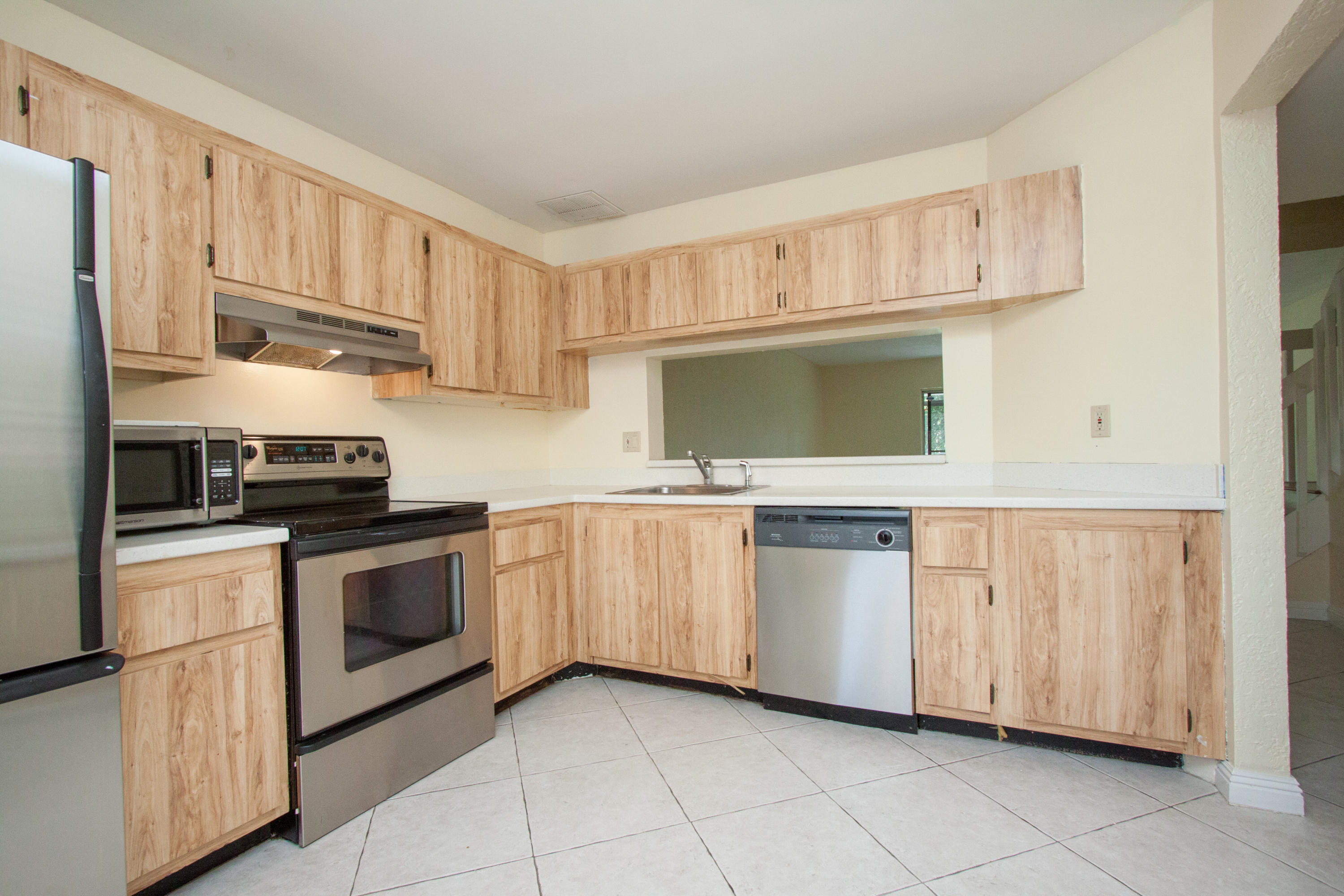 6302 Walk Circle, Unit 9 Boca Raton, FL 33433 - Photo 3 of 12 _MG_7543
