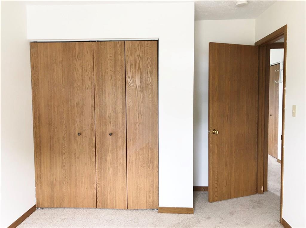 209 Donnell Road Lower Burrell, PA 15068 - Photo 15 of 22 3rd bedroom with nice size closet.
