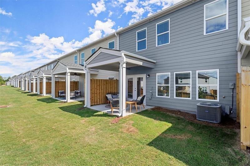 897 Pensive Run Dacula, GA 30019 - Photo 40 of 50