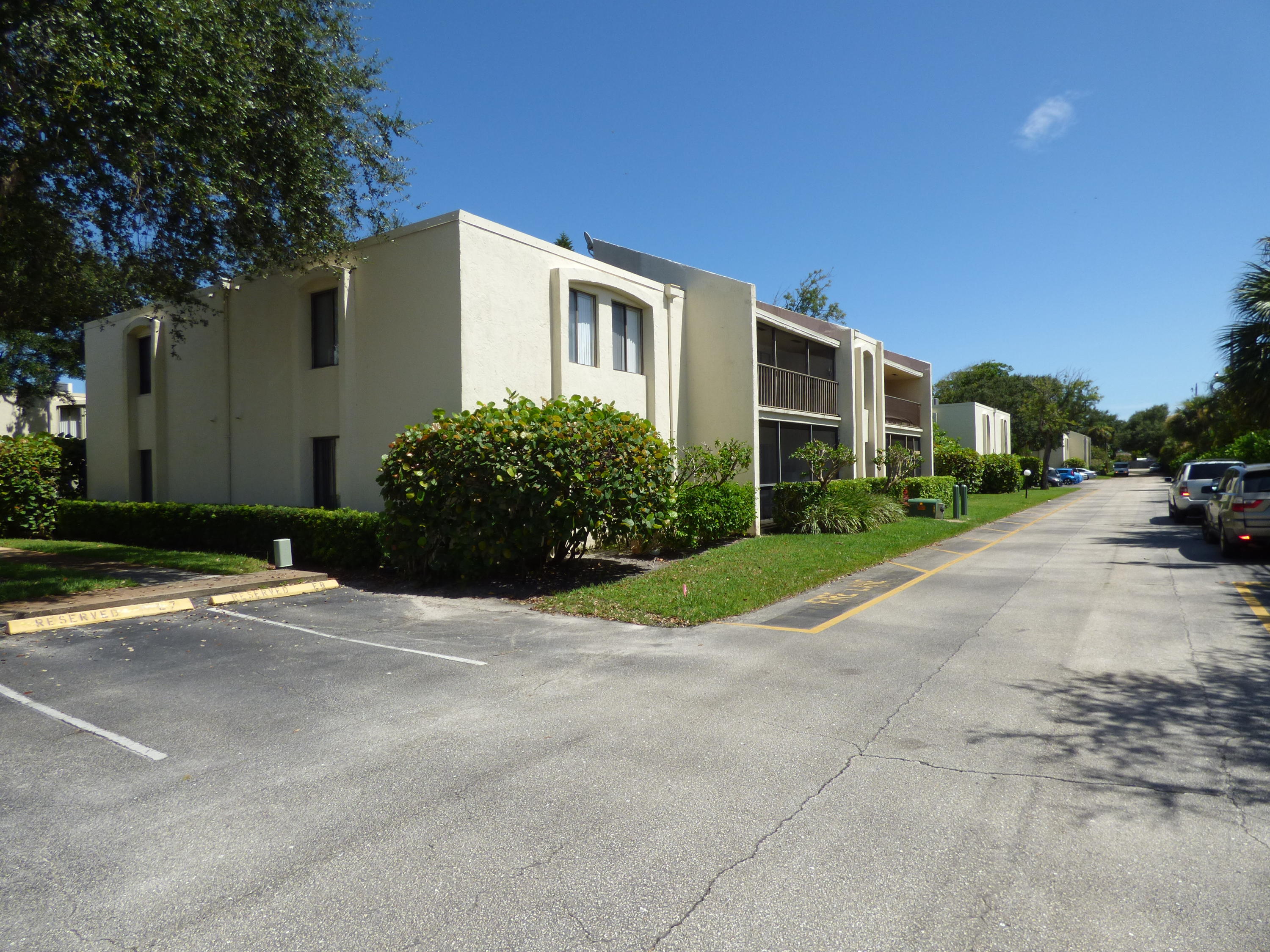 150 Pineview Road, Unit E3 Jupiter, FL 33469 - Photo 23 of 24 2P3000057