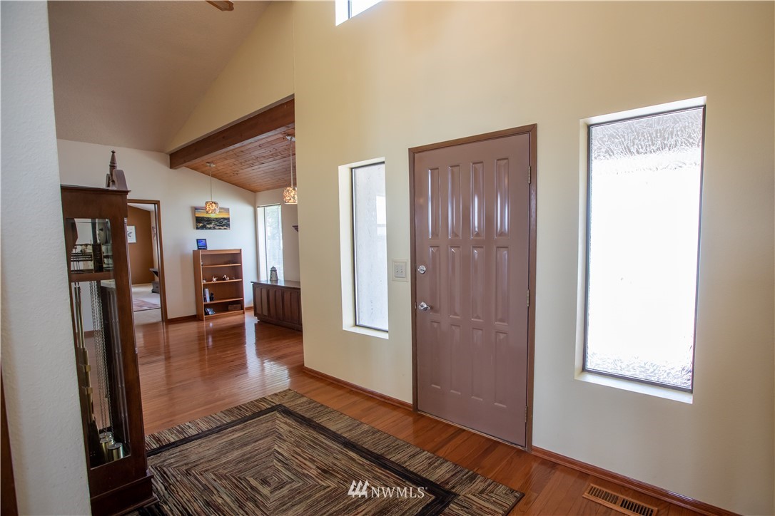 301 Strand Road Ephrata, WA 98823 - Photo 2 of 36 Gallery Image 2