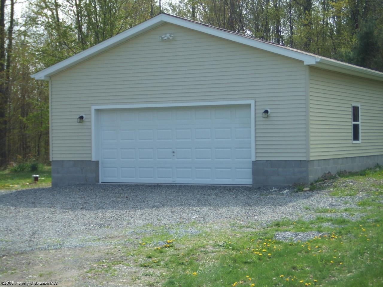 146 Johnson Road Clarks Summit, PA 18411 - Photo 6 of 13 Gallery Image 6