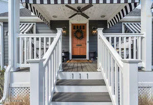 a view of entryway with a front door