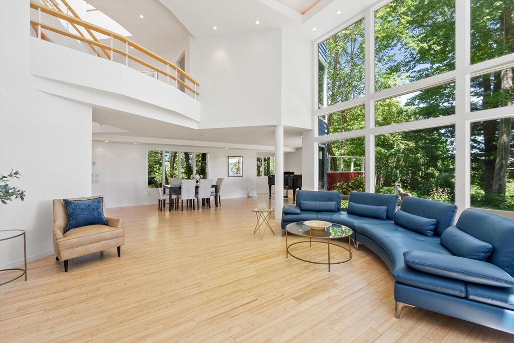 389 River Road Carlisle, MA 01741 - Photo 5 of 39