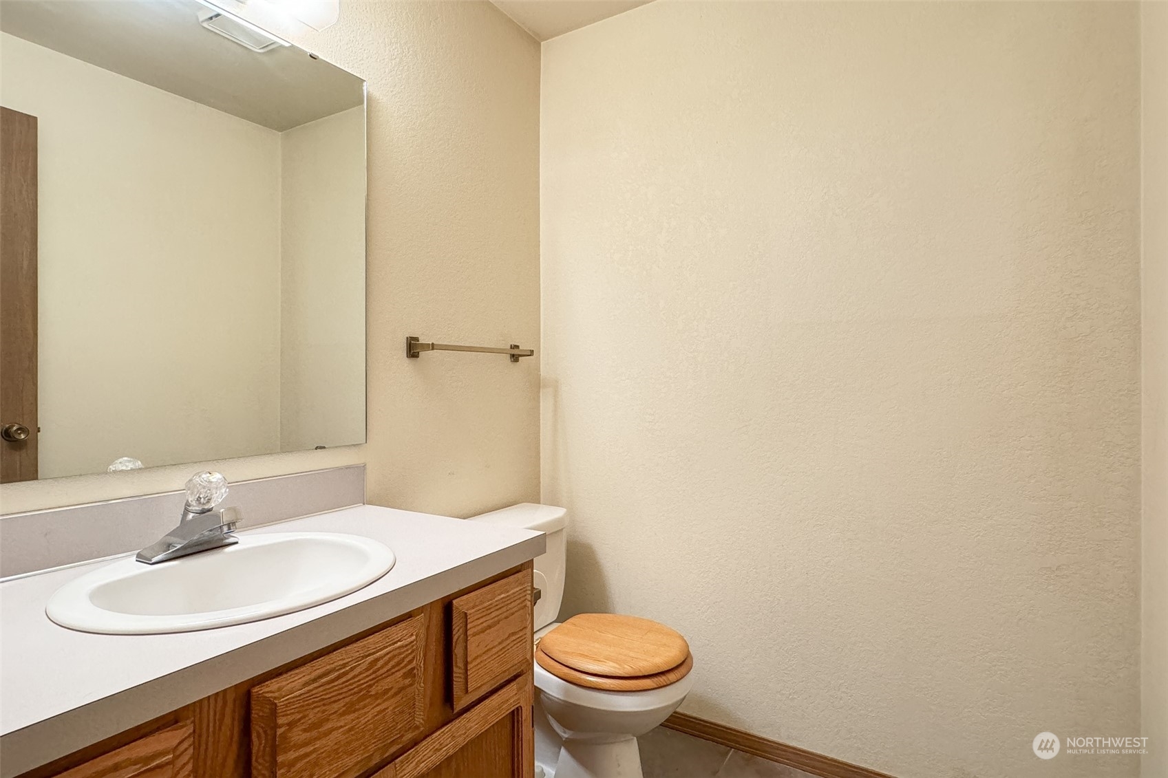 4005 Fechter Road, Unit A&B Yakima, WA 98908 - Photo 11 of 20 Gallery Image 11