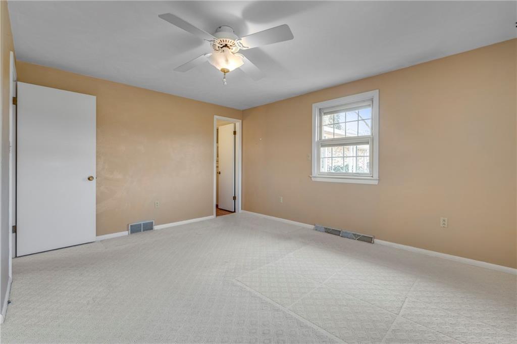 444 Winfield Road Cabot, PA 16023 - Photo 14 of 25