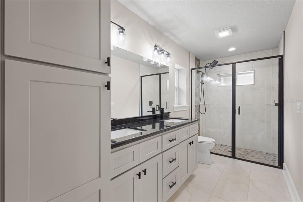 8541 Northeast 105th Avenue Bronson, FL 32621 - Photo 17 of 27