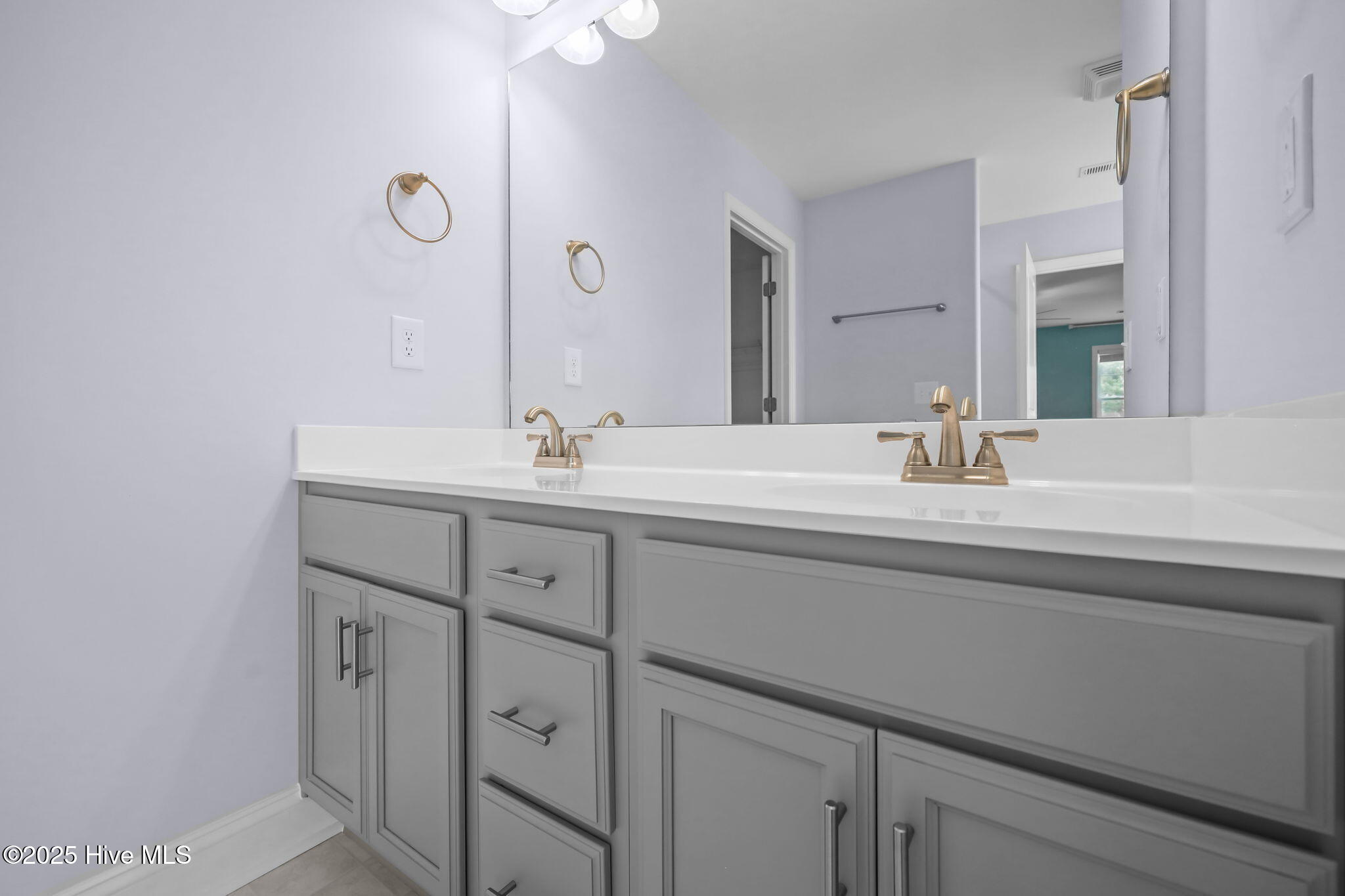 506 Harvest Meadow Crossing Jacksonville, NC 28546 - Photo 17 of 37 32-web-or-mls-506 Harvest Meadow Crossin