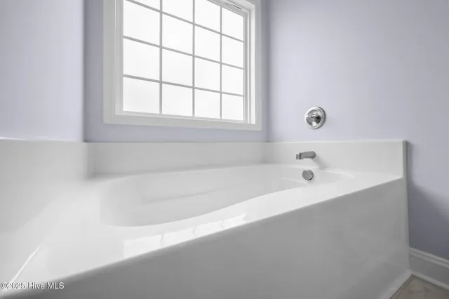 $2,100 | 506 Harvest Meadow Crossing, Jacksonville, NC 28546