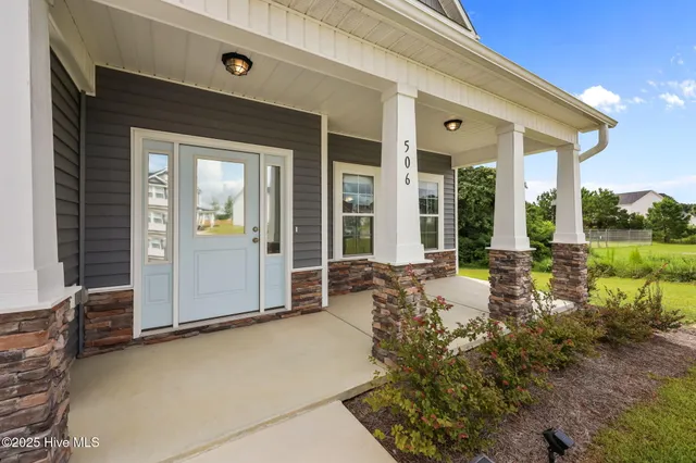$2,100 | 506 Harvest Meadow Crossing, Jacksonville, NC 28546