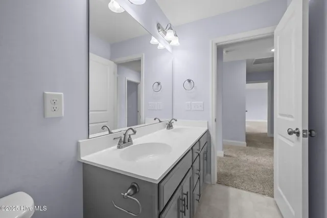 $2,100 | 506 Harvest Meadow Crossing, Jacksonville, NC 28546