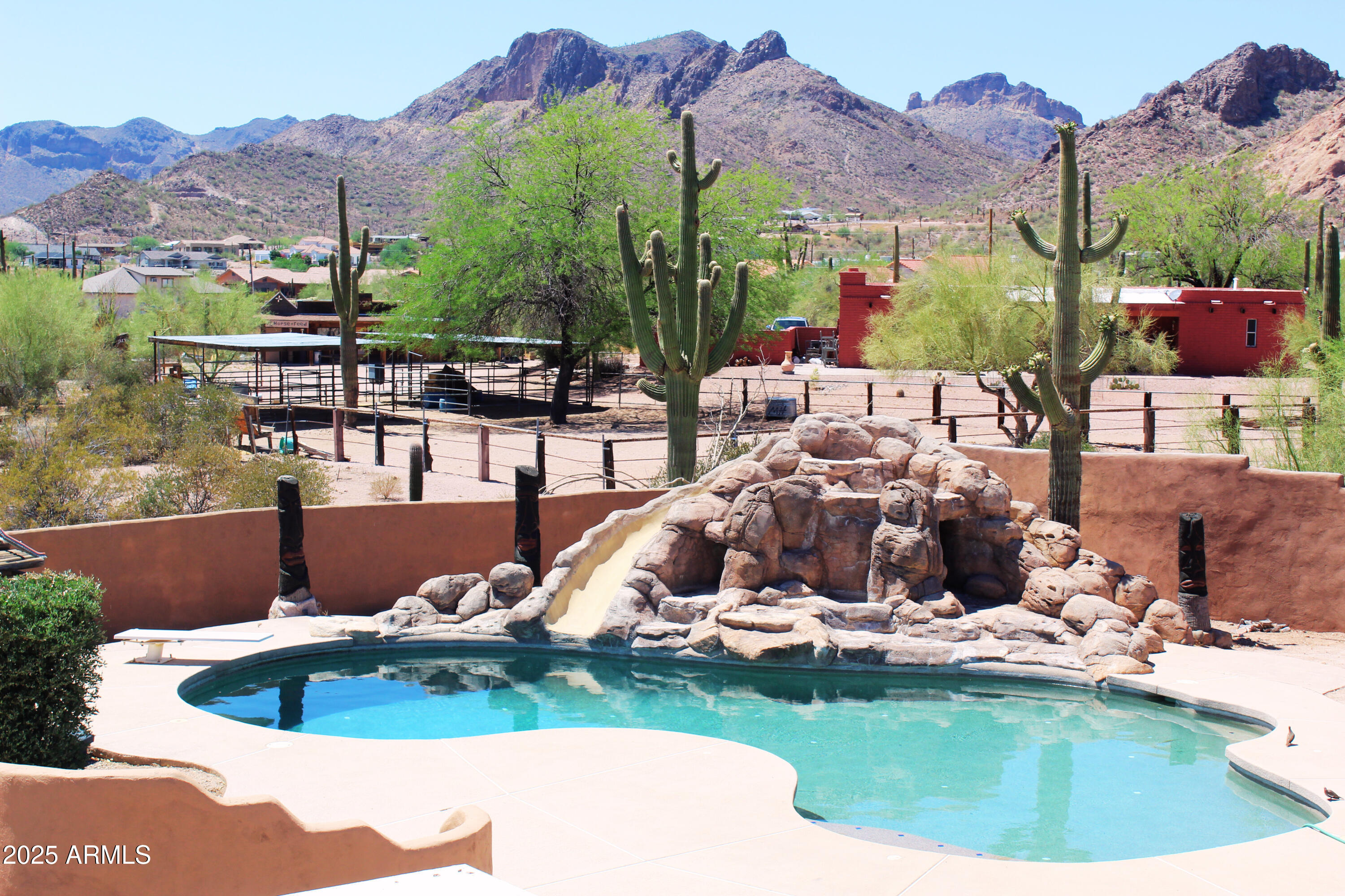 4886 North Wolverine Pass Road Apache Junction, AZ 85119 - Photo 6 of 16 Oasis