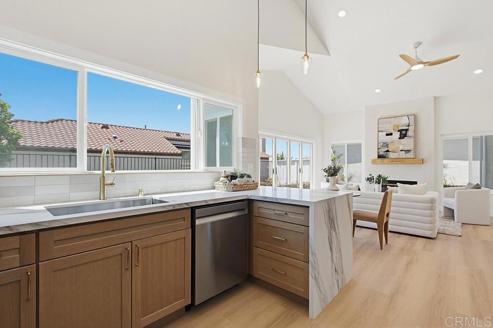 1233 Via Rafael San Marcos, CA 92078 - Photo 17 of 45