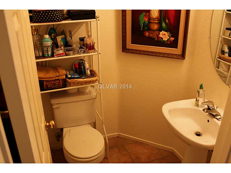 711 Principle Point Avenue Henderson, NV 89012 - Photo 6 of 16 Bathroom.