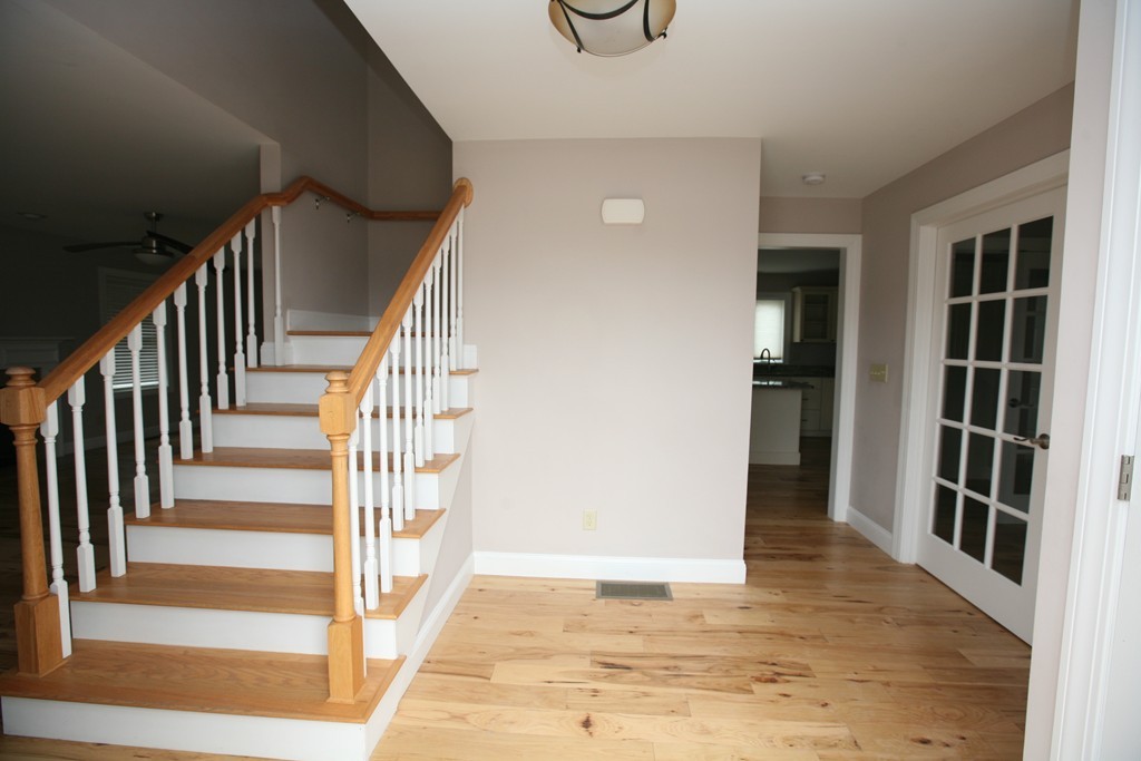 64 Redgate Road Dracut, MA 01826 - Photo 7 of 29 Gallery Image 7