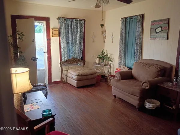 $54,900 | 124 North Ave L, Crowley, LA 70526