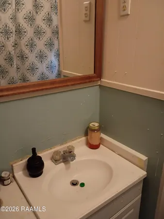 $54,900 | 124 North Ave L, Crowley, LA 70526