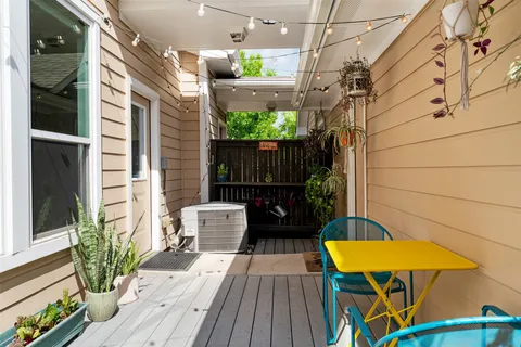 $765,000 | 2057 Zach Scott Street, Austin, TX 78723