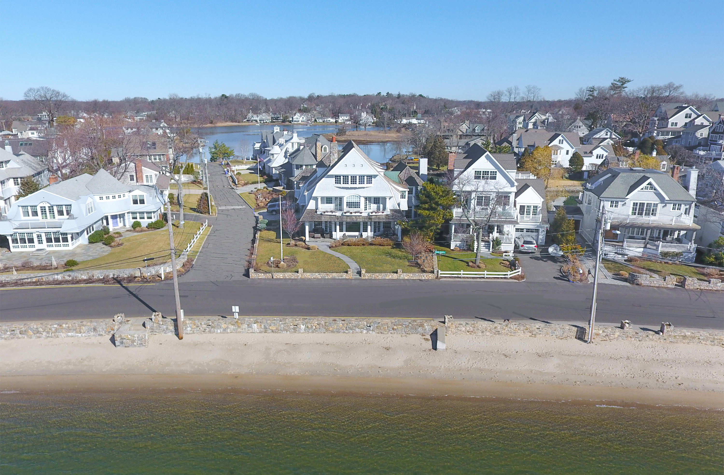 13 Crescent Beach Road Rowayton, CT 06853 - Photo 4 of 40 a view of a city
