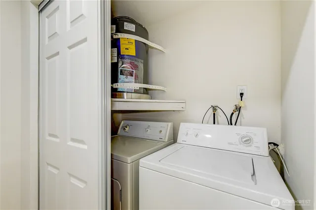 $259,000 | 1601 Maple Lane, Unit B1, Kent, WA 98030