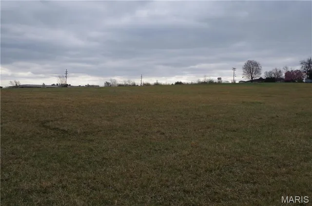 $1,150,000 | 0 Penn, Troy, MO 63379