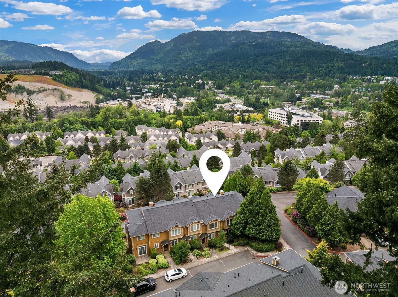 23300 Southeast Black Nugget Road, Unit M2 Issaquah, WA 98029 - Photo 34 of 36